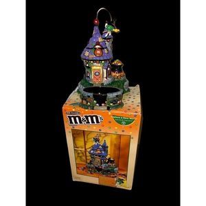 Dept 56 Halloween Flying Witch M&M'S Colorful Decorative House/Candy Dish.